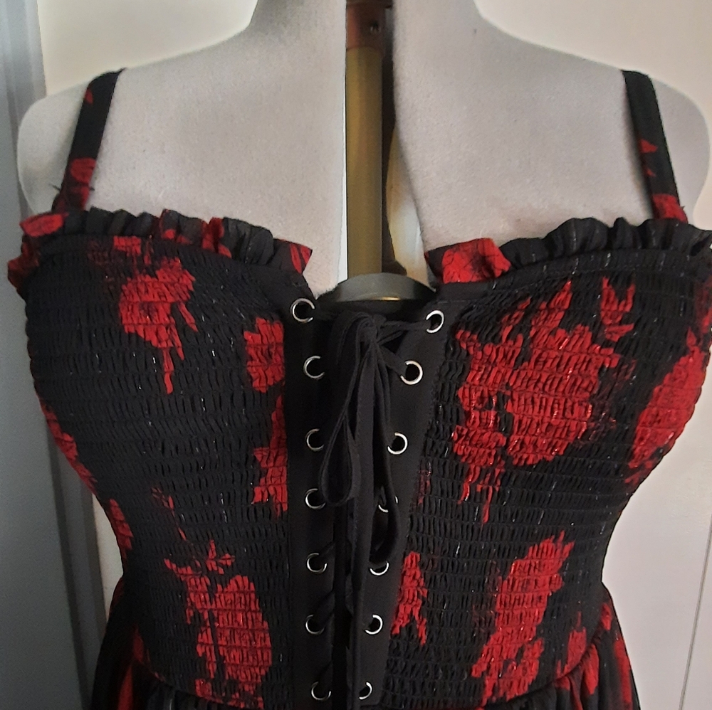 Torrid black and floral 2x dress